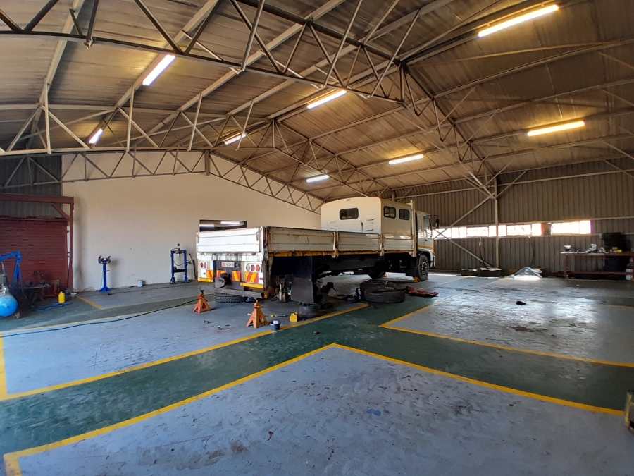 Commercial Property for Sale in Oos Einde North West